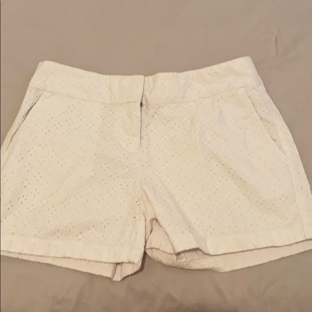 White Eyelet Vineyard Vines Short
